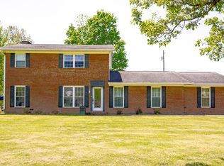 1431 Greenleaf Ct, Mount Sterling, KY 40353