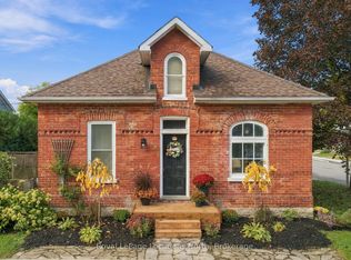 264 Saint Paul St, Collingwood, ON L9Y 3P7