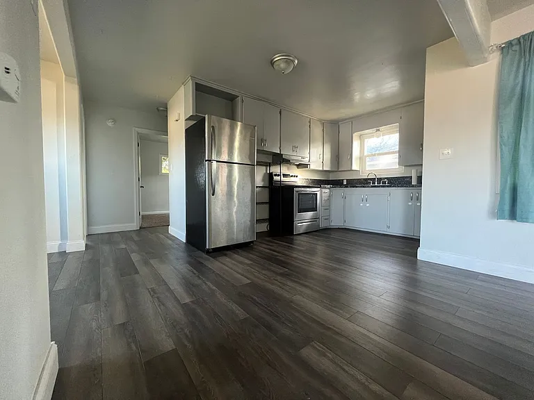 511 N Cammann St — Photo 8