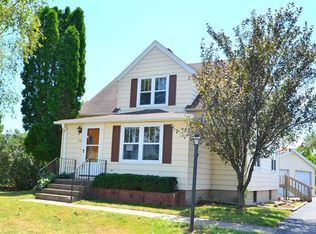 337 K St, Reedsburg, WI 53959