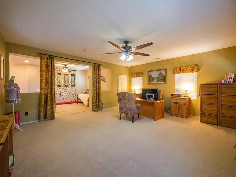 8859 Gentle Wind Dr — Photo 16
