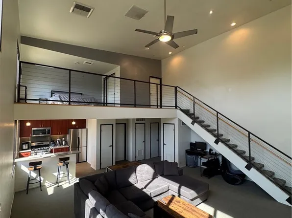 101 W Mission Blvd, Pomona, CA 91766