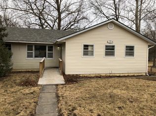 1507 Kiowa St, Leavenworth, KS 66048