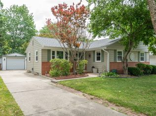 633 21st St, West Des Moines, IA 50265