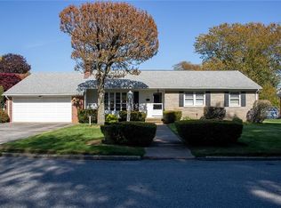 23 Di Ponte Dr, Johnston, RI 02919