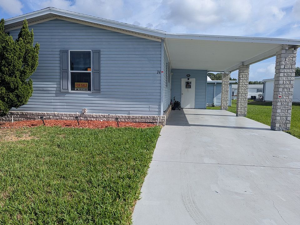 1st image of 74 Hampton Dr E #74