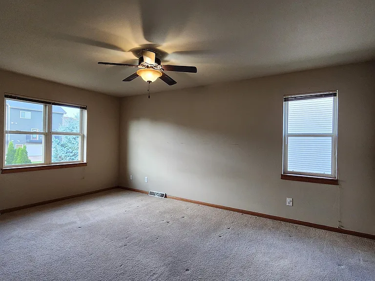 9412 Briar Haven Dr — Photo 24