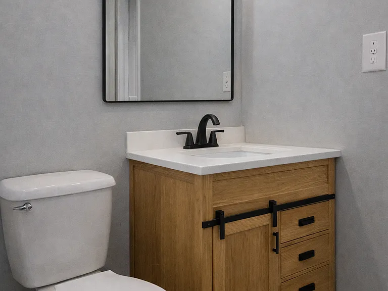 Fisher St Apartments — Photo 48