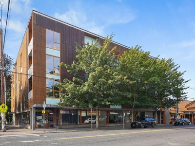 915 SE 35th Ave APT 302, Portland, OR, 97214