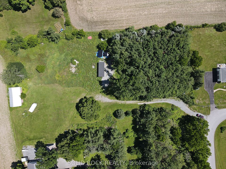 1st image of 202 Highfield Cres