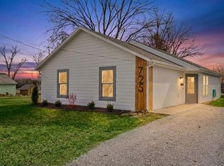 725 Pacific St, Osawatomie, KS 66064