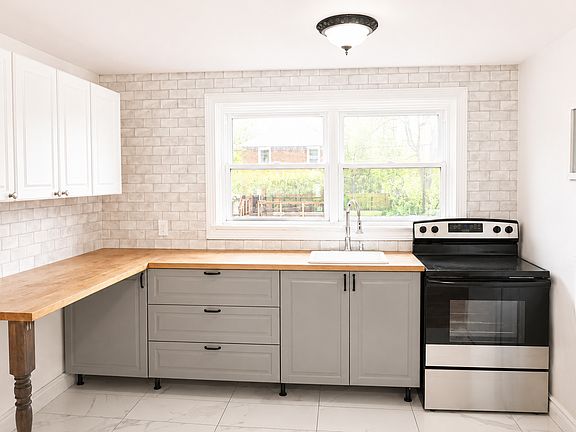 3rd image of 340 Tillbury Ave #4