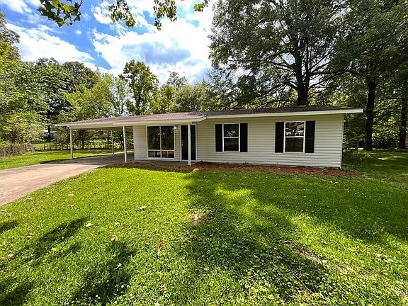 2nd image of 3359 Marguerite Dr