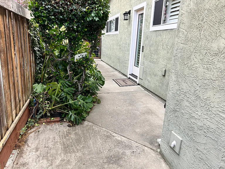Private Side Entrance