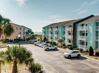 9201 Coast Guard Rd #E203, Emerald Isle, NC 28594