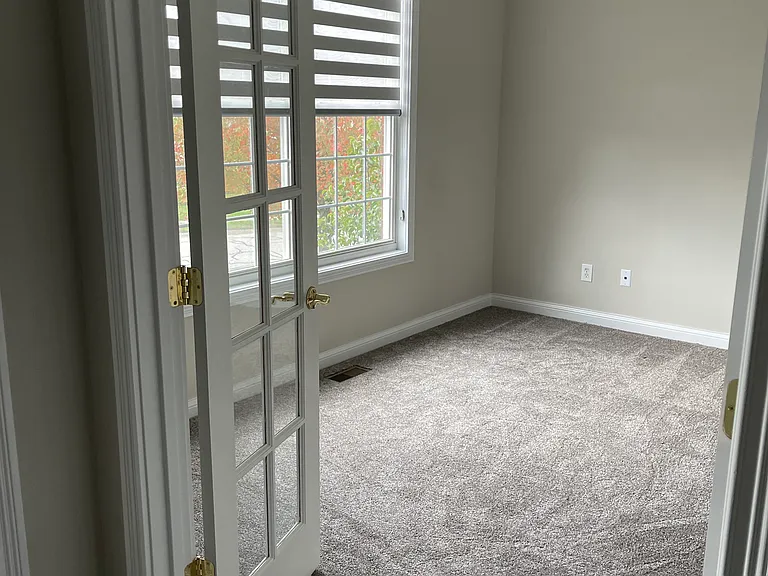 10650 Sunnys Halo Ct — Photo 17