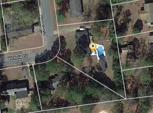 709 Victoria Cir, Dublin, GA 31021