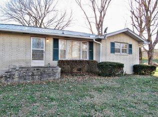 70 Wilsdorf Rd, Linden, TN 37096