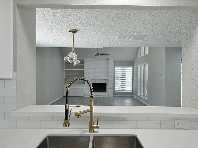 5111 Pinewilde Dr — Photo 14