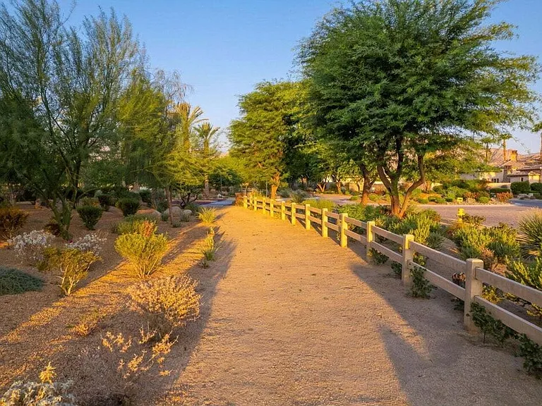 54155 Cananero Cir — Photo 60