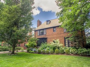 2364 Delamere Dr, Cleveland Heights, OH