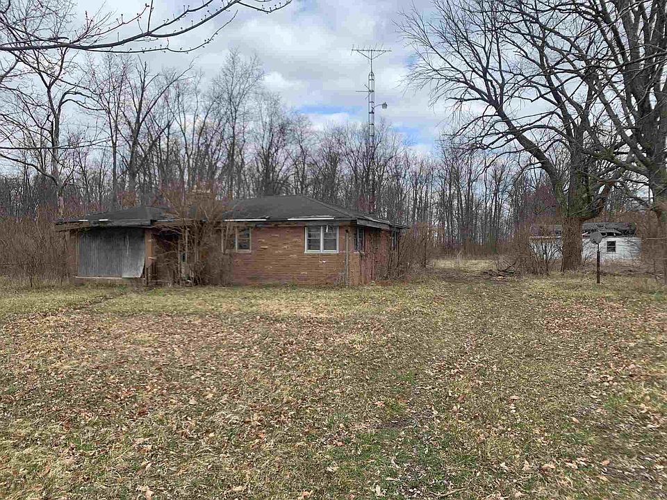 2nd image of 704 N Northwood Dr