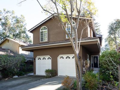 719 Elizabeth Ln, Menlo Park, CA, 94025