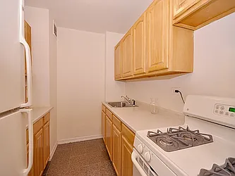 Rented by Cooper & Cooper Real Estate