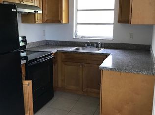918 N 18th Ct APT 202, Hollywood, FL 33020