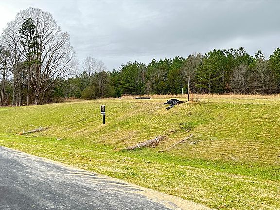3rd image of 107 Belle Mar Ln