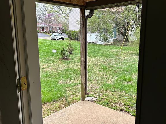 3rd image of 2705 Debbie Dr #A