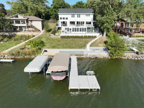 N7560 West Lakeshore DRIVE, Whitewater, WI 53190
