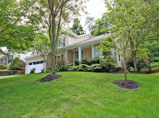 188 Smoke Rise Rd, Basking Ridge, NJ 07920