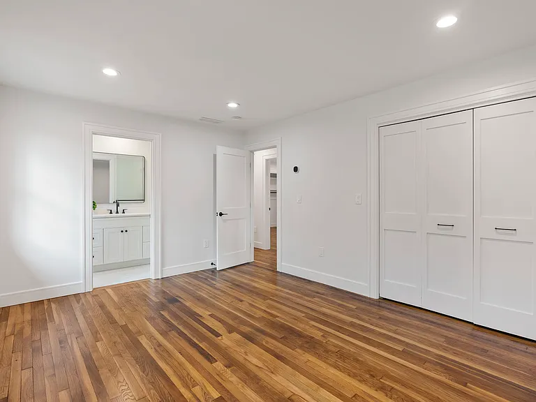 52 Curtis Rd — Photo 16