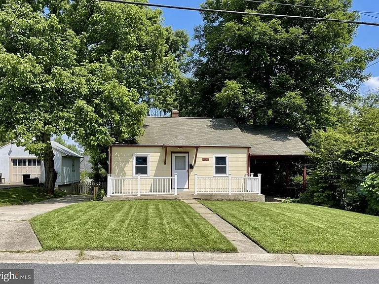 11700 Goodloe Rd — Photo 1