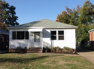 4812 Grantwood Dr, Parma, OH 44134
