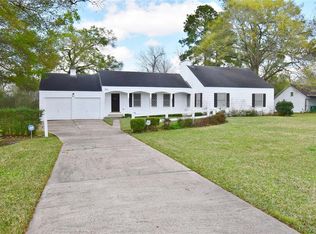7421 Santa Fe Dr, Houston, TX 77061