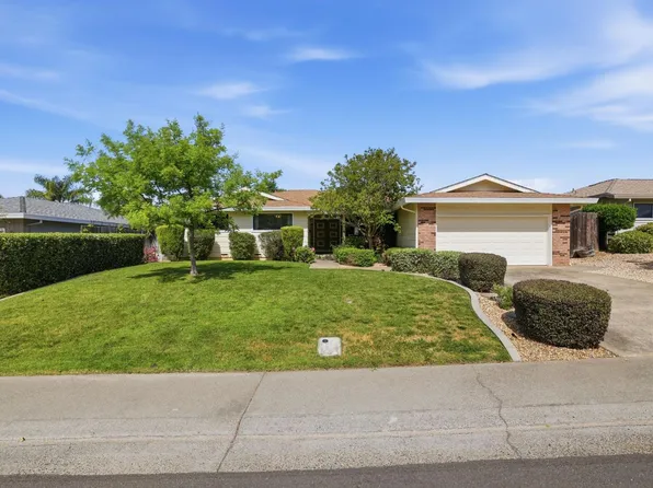 6319 Saint James Dr, Carmichael, CA 95608