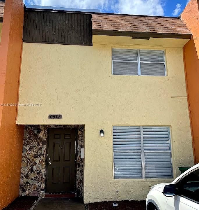 1st image of 6514 SW 41st St #6514