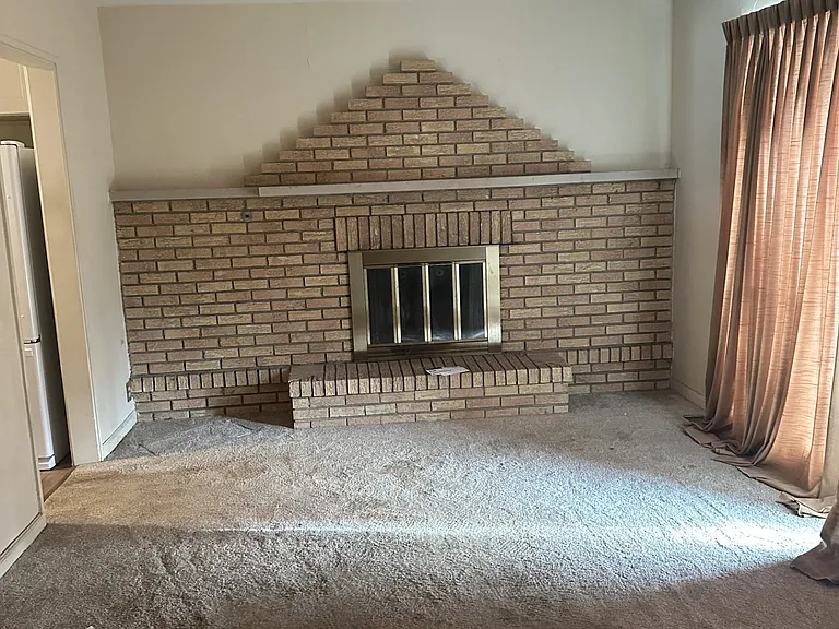 17313 Lorenz Ave — Photo 8