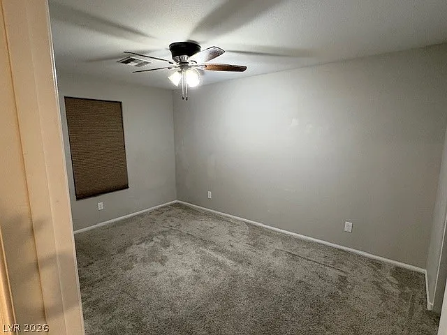 1002 E Dorrell Ln — Photo 6