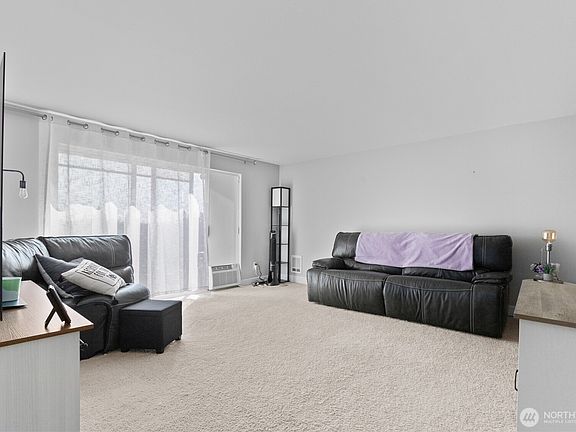 4th image of 8017 234th Street SW #325
