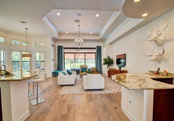 Home For Sale In The Bridges