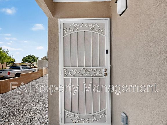 5th image of 5748 Pinon Flats Rd NW