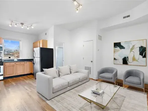 302 2nd Street image 4 of 19