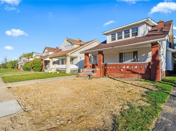 13501 Saybrook Ave, Garfield Heights, OH 44105