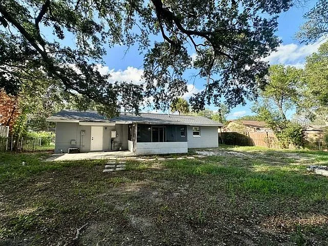 617 E Helm Way — Photo 18