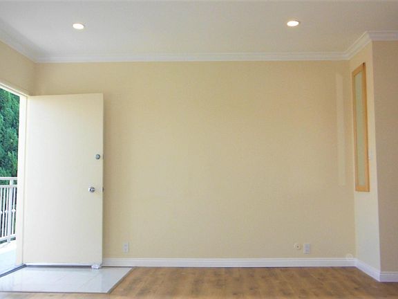 Entrance into Apt 3 is bright and private.