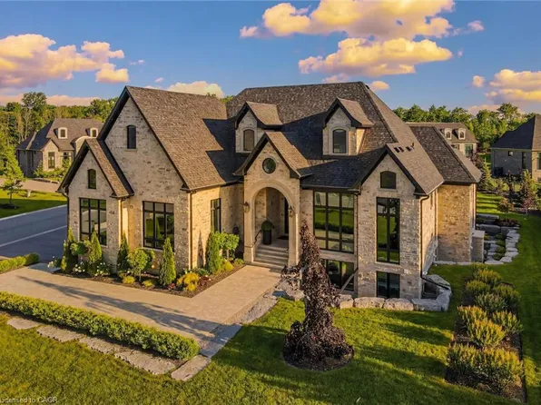 112 Heritage Lake Dr, Puslinch, ON N0B 2J0