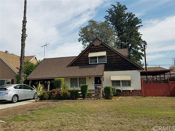 2nd image of 1112 N Fairvalley Ave